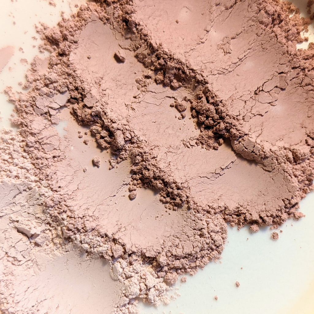 Dewdrop Mineral Foundation now available in Pink and Pink/Linen shades!